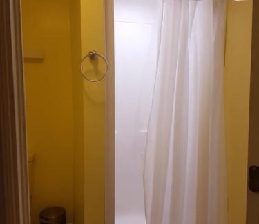 Montague Bed & Breakfast | Small Town Bound Inn