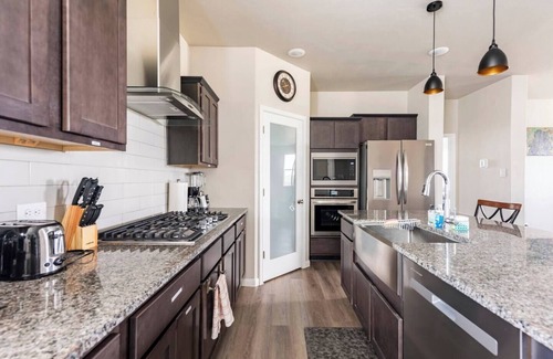 Converse House | Small Town Retreat North East SA by Randolph AFB
