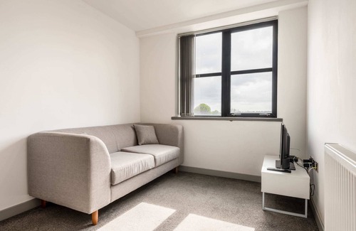 Barnsley Apartment | Smart 1 Bedroom Apartment in Barnsley