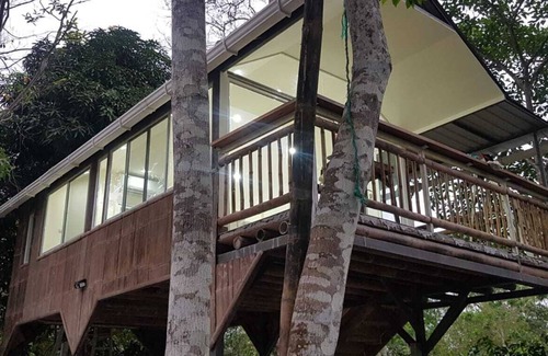 Comuna Dos Mangas Apartment | Smart Cabin, Smart Tree-house, Cabin