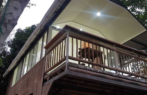 Comuna Dos Mangas Apartment | Smart Cabin, Smart Tree-house, Cabin