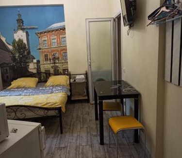 Yavory Apartment | Smart yellow apartment-15 хв від жд вокзалу