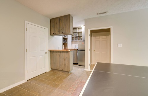 Moneta House | Smith Mountain Lake Home w/Private Hot Tub & Dock
