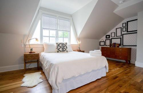Five Points Apartment | Smiths Crescendo