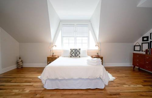 Five Points Apartment | Smiths Crescendo