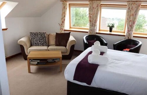 Culloden Hotel | Smithton Hotel