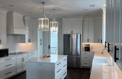 Holden Beach House | Smoke Free 2nd Row BEACH ACCESS ACROSS THE ST 5 Bedrooms 5.5 Baths ElevatornPool