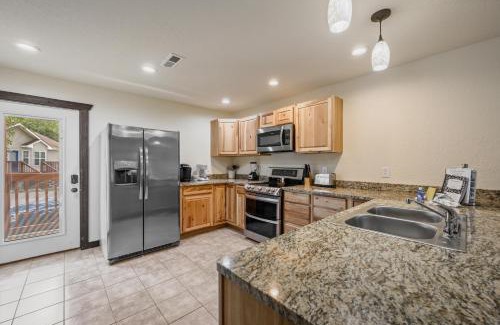 Gatlinburg - Pigeon Forge Ski Chalet | Smoky Mountain Chalet