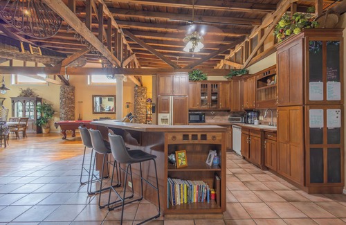 Bryson City House | Smoky Mountain RR Polar Express Loft, minutes from GSM national park