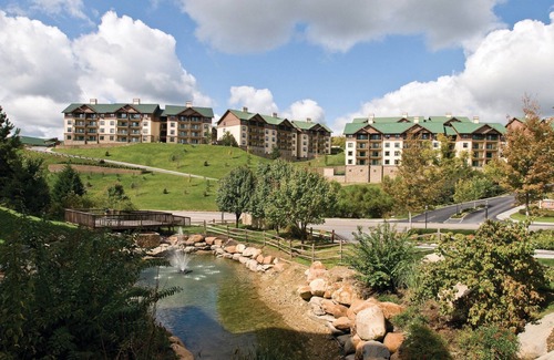 Sevierville Condo | Smoky Mountains Resort 1br suite, Saturday check-in
