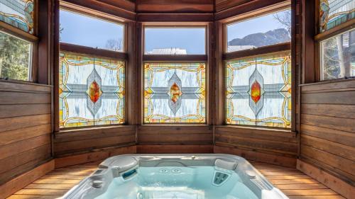 Telluride House | Smuggler B by AvantStay Excellent Condo Within Walking Distance Of Lift 7