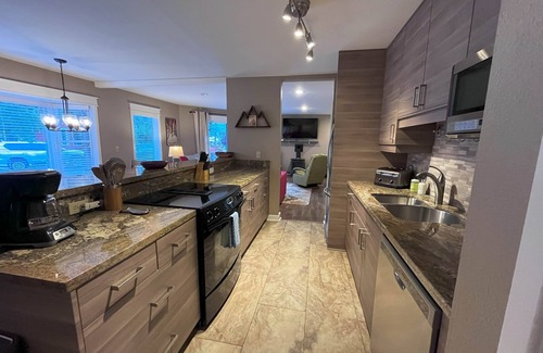 Telluride Apartment | Smuggler Mine - Pet-friendly family ski condo!