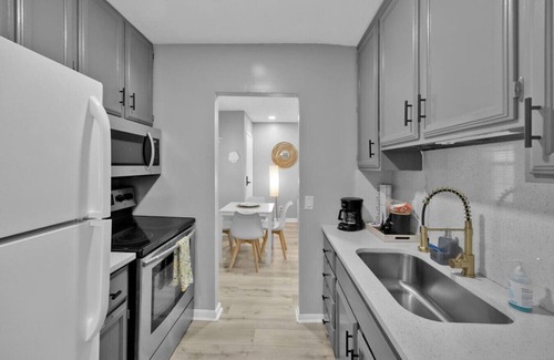 Jacksonville Beach House | SMV Azur Retreat steps to Beach