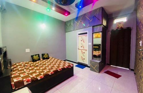 Ujjain House | SneaShree Homestay Branch-Maksi Road