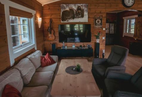 Inderoy Villa | Snerting Ranch Hotel - Comfty and modern Log House