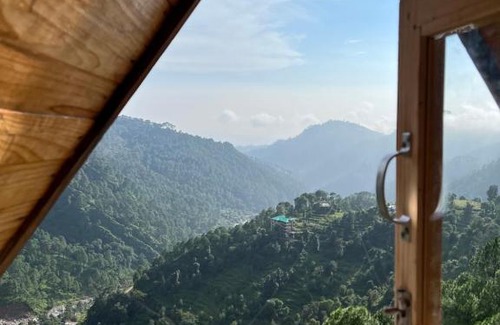 Dharamshala Villa | Snow Biscuit Kareri