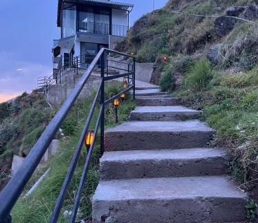 Dharamshala Resort | Snow Biscuit Mountain Resort