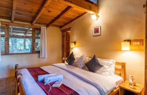 Almora Ski Chalet | Snow View Cottage Kasardevi
