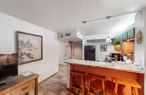 South Padre Island Condo | Snowbird-friendly, 2nd-floor condo with pool, hot tub & bay view - walk to beach