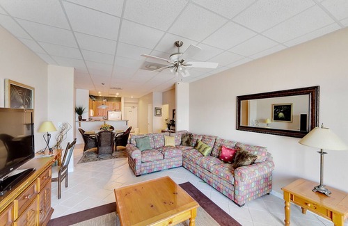 Pensacola Beach Condo | 🏝️ Snowbird Haven☀️Sans Souci unit 307
