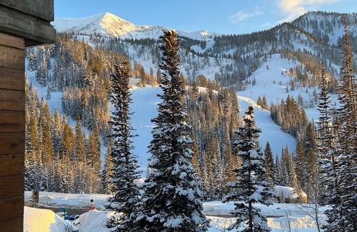 Salt Lake Mountain Resorts Condo | Snowbird slopeside two-story loft condo with stunning mountain views!