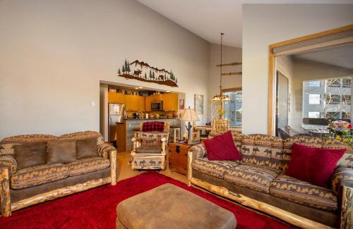 Winter Park House | Snowblaze Condos Building C unit 24