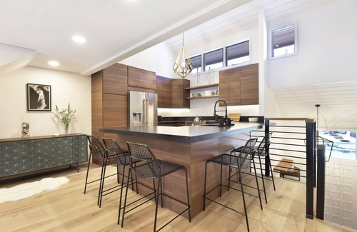 Mammoth Lakes Condo | Snowcreek 460- High End Modern Townhouse, Beautiful Views, On Mammoth Creek