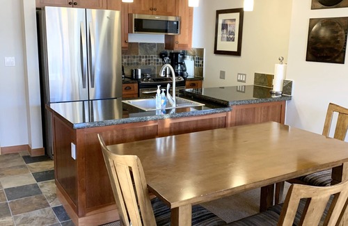 Snowmass Village House | Snowmass Capitol Peak Lodge - 70 feet to Elk Camp Gondola: steps to hot tubs.