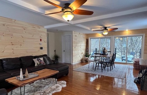 Ludlow Ski Chalet | Snownook Chalet a cozy ski retreat in Ludlow, Vermont