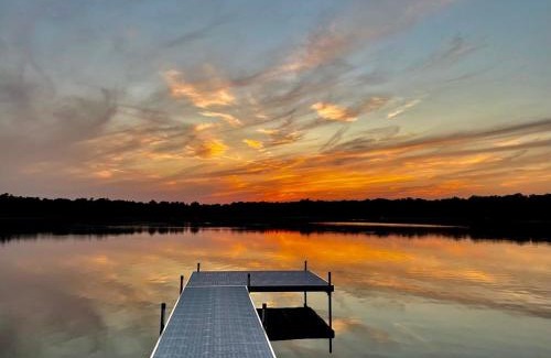 Kendall House | Snug Cabin with Hiking Trail and Private Lake Access