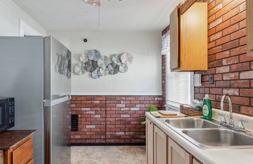 Niagara Falls House | Snug Escape Close To Niagara Falls 2 Bedroom Home