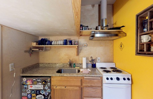 Alyeska Apartment | Snug ski-in/ski-out condo with WiFi - right next door to the slopes