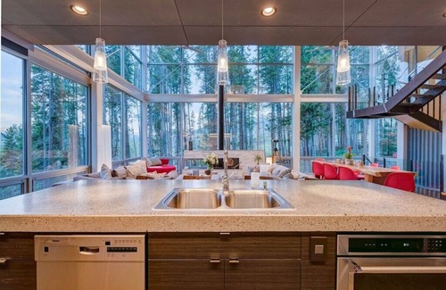 Breckenridge House | Soaring Mountain Views, Hot Tub, Theater, Game Room, Near Town, Hiking, Skiing