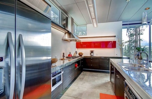 Breckenridge House | Soaring Mountain Views, Hot Tub, Theater, Game Room, Near Town, Hiking, Skiing