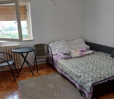 Novi Beograd Apartment | Sobe AURORA Nehruova 82