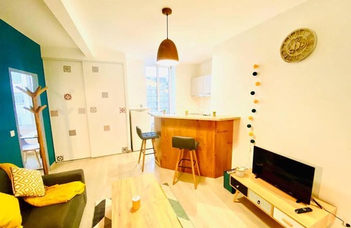 Annemasse Apartment | SOBNB Gare1 Appartement 4pers 50m gare avec parking