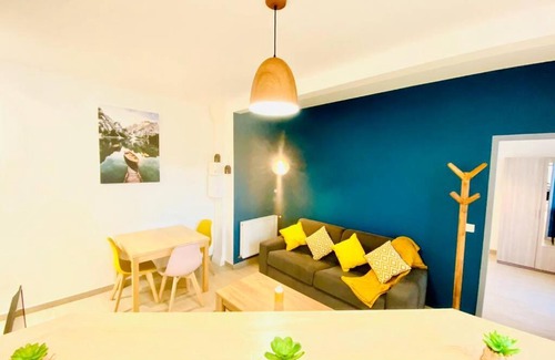 Annemasse Apartment | SOBNB Gare1 Appartement 4pers 50m gare avec parking