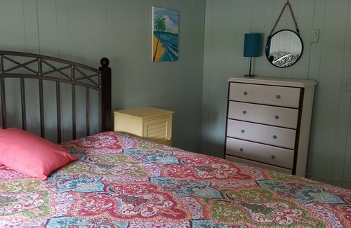 Sodus Point Cottage | Sodus Point Bayview Cottage