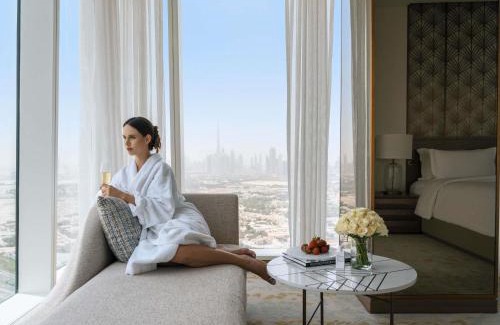 Bur Dubai Hotel | Sofitel Dubai The Obelisk