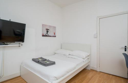 Soho Apartment | Soho Apartment Sleeps 4, Covent Garden & Leicester Square