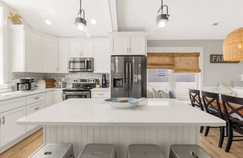 Kill Devil Hills House | Sojourn | Chipwrecked | Bikes, Grill, 6 BR