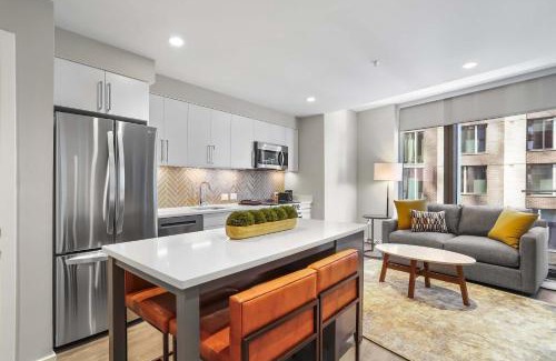 North Rosslyn Apartment | Sojourn Rosslyn Gym Pool Rooftop & Free Parking