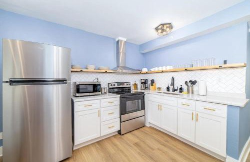 East Ocean View Apartment | Sojourn's Harborage Manatee Suite Near Beach