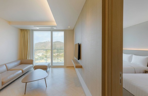 Songgun Resort | Sol Beach Jindo