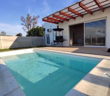 General San Martin House | Sol de Media Noche