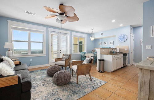 Galveston Condo | Sol Searching - Ocean View - Easy Beach Access -
