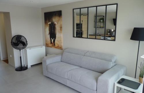 Le Grau-Du-Roi Apartment | Sol-y-Days Darse, Superbe appartement de type Marina avec belle terrasse vue port de plaisance