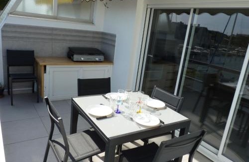 Le Grau-Du-Roi Apartment | Sol-y-Days Darse, Superbe appartement de type Marina avec belle terrasse vue port de plaisance