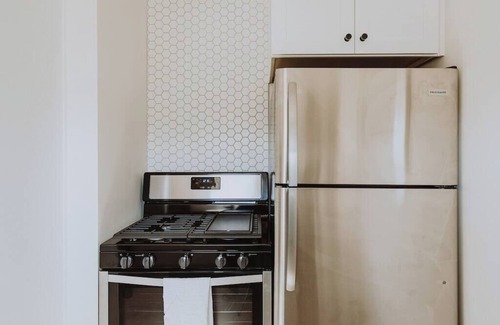 Solana Beach Apartment | Solana Artistic, Renovated and Private Beach Loft