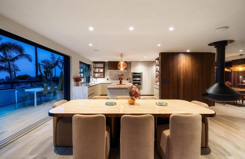 Solana Beach House | Solana Beach Luxury with Panoramic Ocean Views